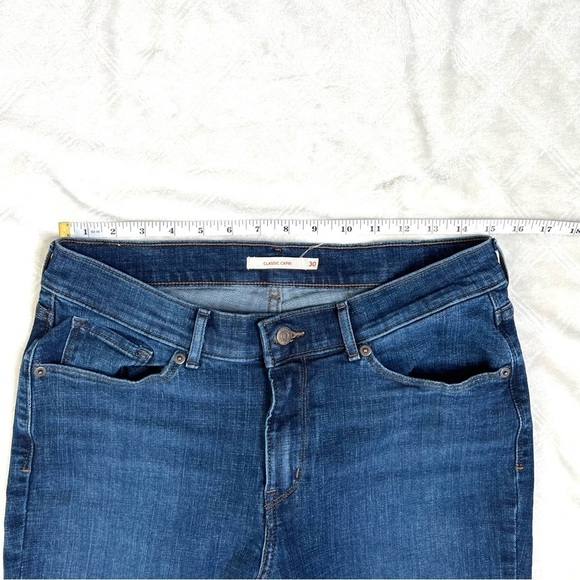 Levi’s Classic Crop Dark Wash Denim Casual High Rise Capri Denim Jeans Size 30 - Picture 10 of 16